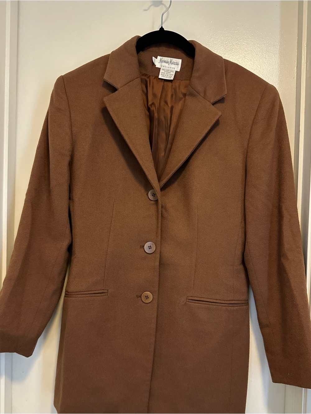 Neiman Marcus Brown Tailored 100% Cashmere Blazer